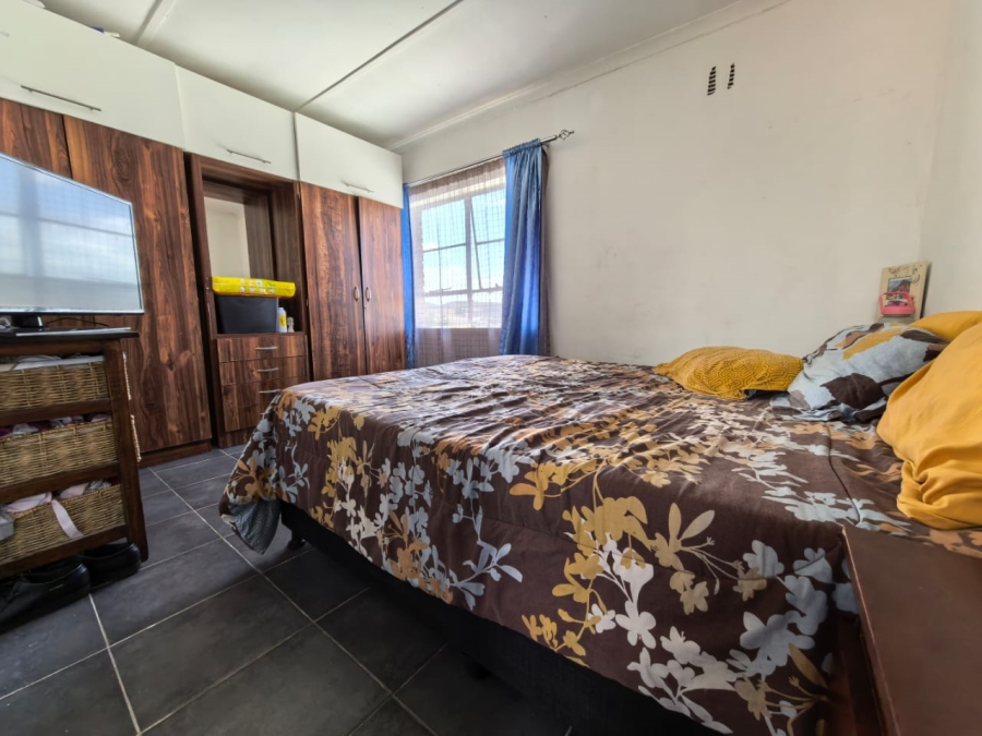 3 Bedroom Property for Sale in Heideveld Western Cape